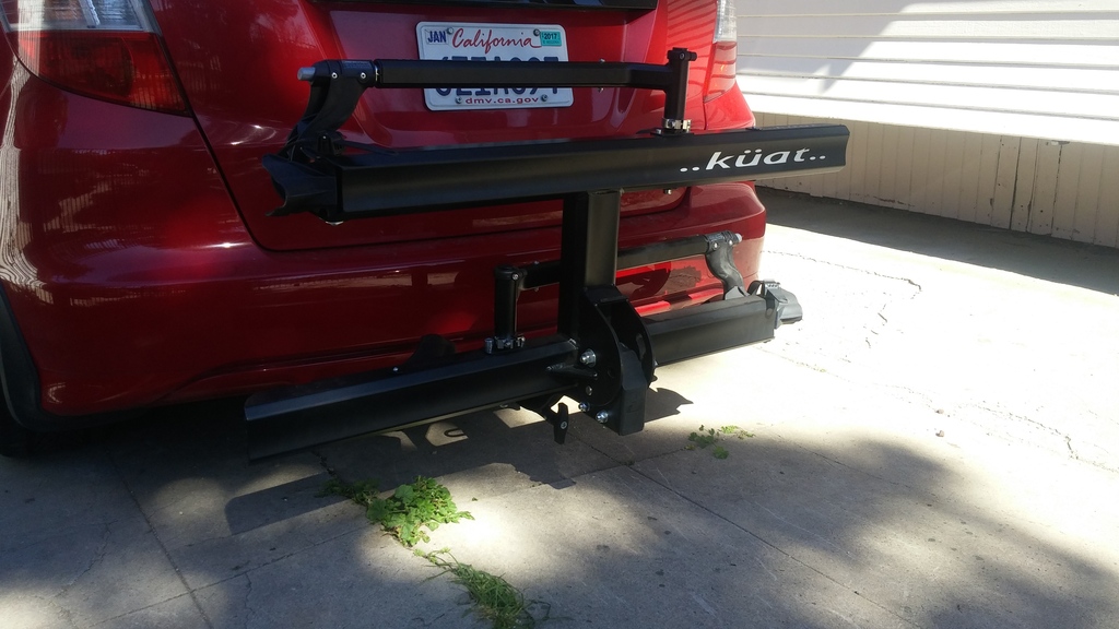 Car Hitch Installation Near Me / Professional Trailer Hitch