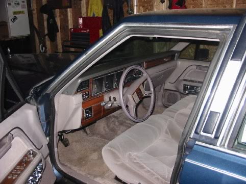 Name:  1988LincolnTowncarInterior.jpg
Views: 333
Size:  44.3 KB