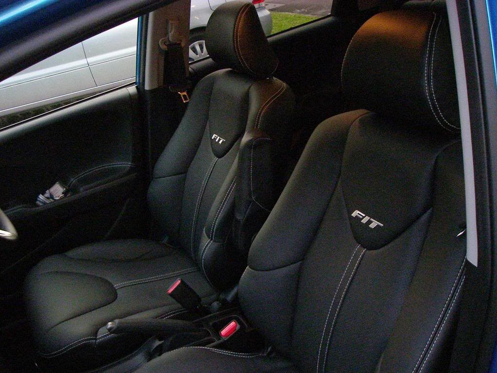 Name:  frontseats.jpg
Views: 51
Size:  114.7 KB