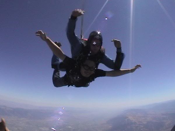 Name:  Skydiving.jpg
Views: 32
Size:  16.7 KB