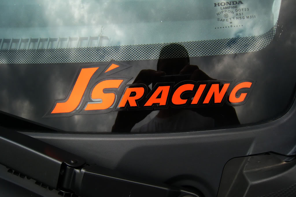 Name:  jsracingvinyl.jpg
Views: 434
Size:  95.4 KB